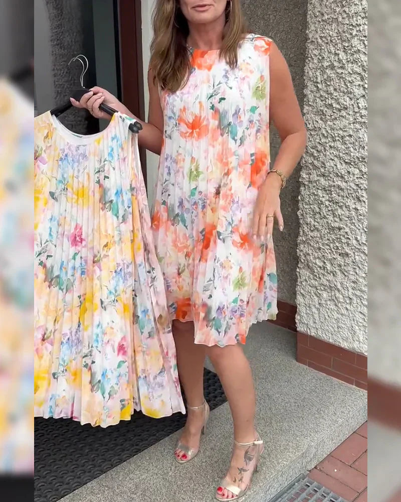 Ärmelloses Midikleid mit Plissee und Blumenprint und betonter Taille