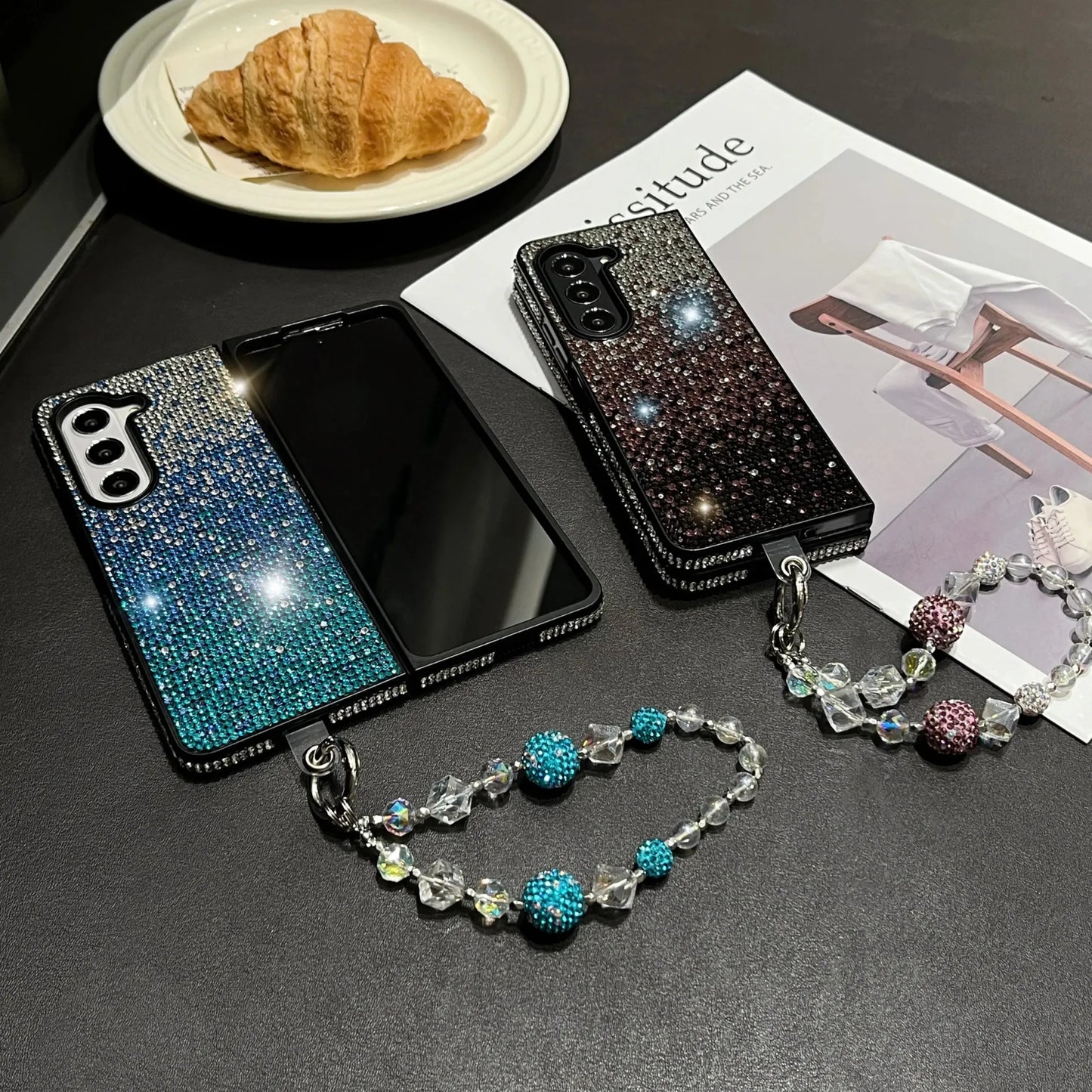 ✨💎Luxuriöse, glänzende Schutzhülle aus Volldiamant für die Samsung Z Fold-Serie (inkl. kostenloser Handykette)