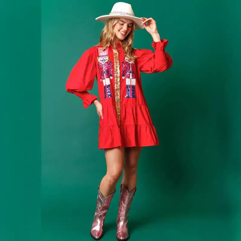 Langärmeliges Minikleid mit Nussknacker-Pailletten und Knopfleiste