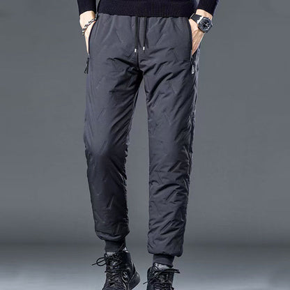 Warme Outdoor-Hose mit Kunstwollfutter