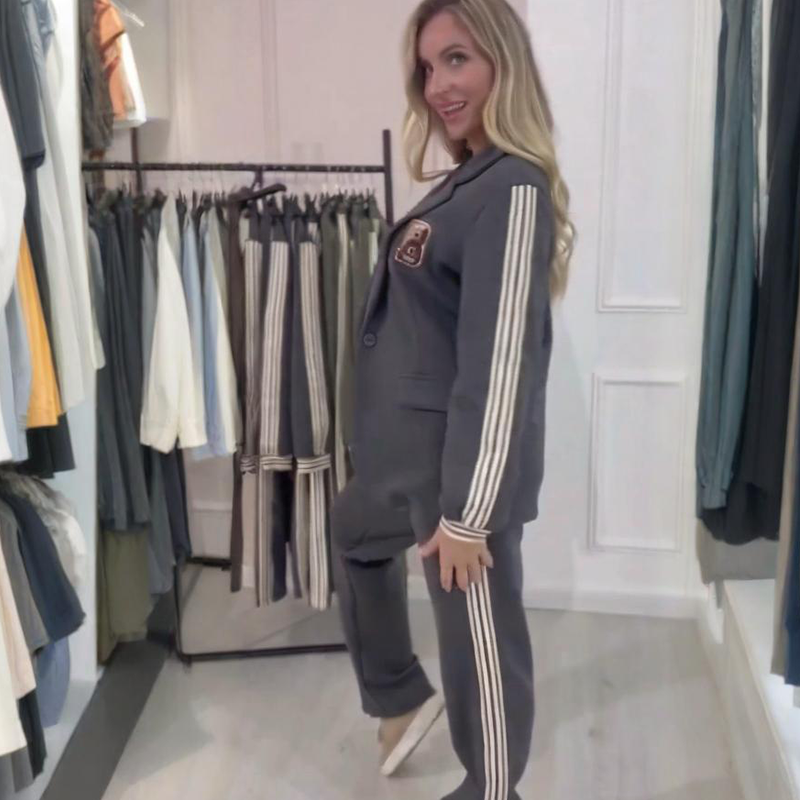 ✨Gestreiftes 2-teiliges Set (Blazer + Hose): Modisch & Praktisch für Freizeit & Beruf✈️Kostenloser Versand✈️