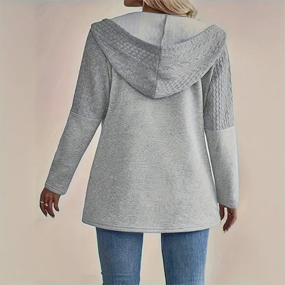 Trendy Damenjacke mit Kapuze und langen Ärmeln und Reißverschluss