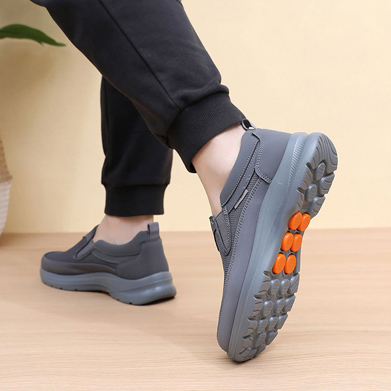 👟 50% RABATT JETZT! ✨ Herren Orthopädische Atmungsaktive Slipper-Sneakers - Fußgewölbe Unterstützung mit Memory-Schaum Einlegesohlen für Ganzägigen Komfort 🏃‍♂️💨