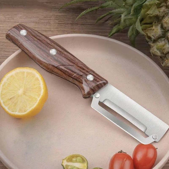 🥕 KAUFE 2, ERHALTE 1 GRATIS! 🔪 Multifunktions-Schäler – Rasiermesserscharfe Klinge, Ergonomischer Holzgriff &amp; Integrierter Flaschenöffner für Die Küche ✨